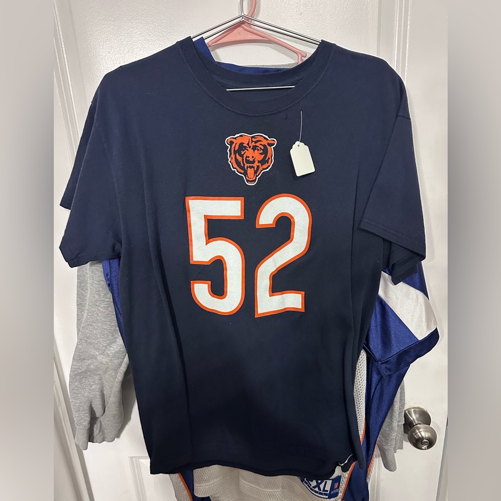 Bears team apparel T shirt